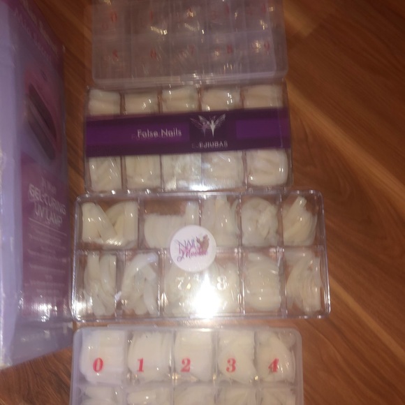 Random Nail Lot - Picture 2 of 15